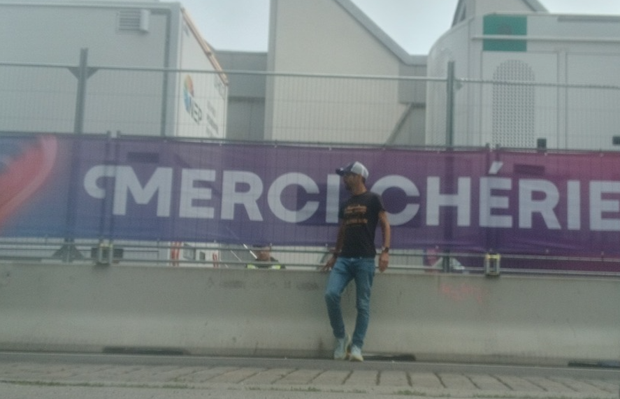 Merci Cherie